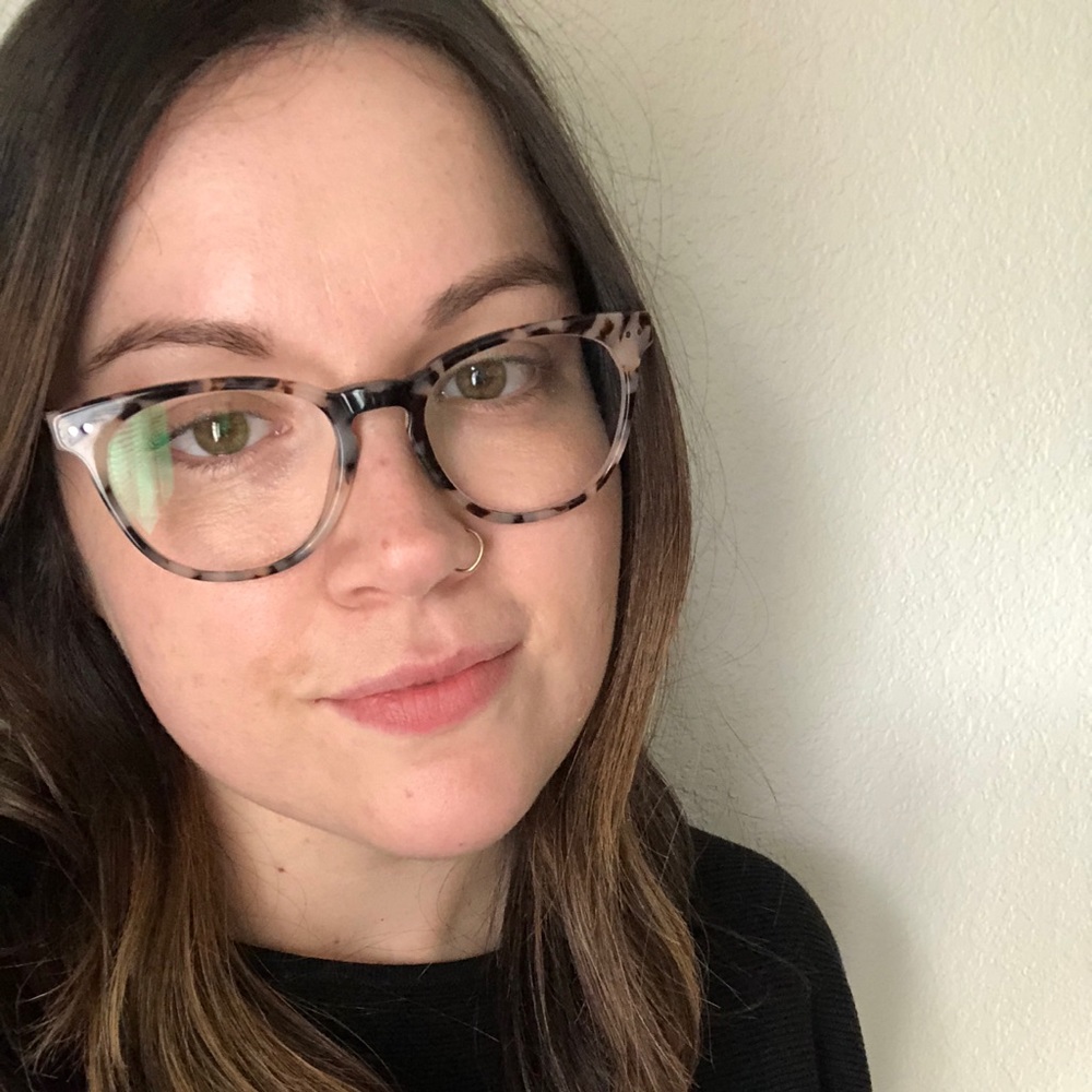 Meet your Posher, Ashley